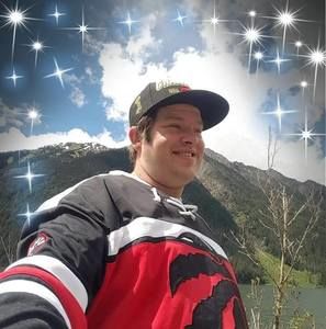 Meet your Posher, Justin